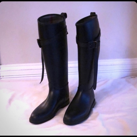 Burberry riding boots waterproof - Picture 2 of 4